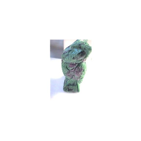 Ruby Zoisite Owl Carving - Picture 6 of 12